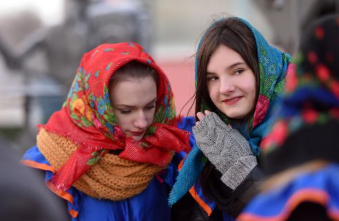 Блины, эмоции, Масленица. Как в Советском районе провожали зиму