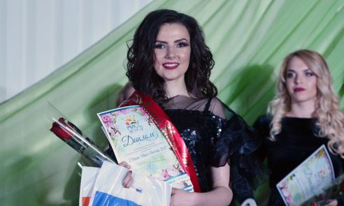 В областной клинической больнице выбрали самую красивую работницу