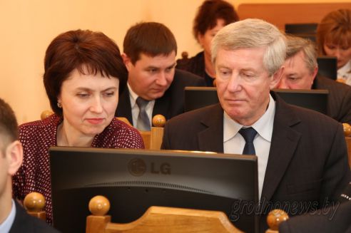 Областной семинар «О практике работы с руководящими кадрами и их резервом» прошел на базе Берестовицкого района (Добавлено видео)