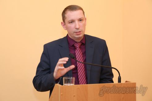 Областной семинар «О практике работы с руководящими кадрами и их резервом» прошел на базе Берестовицкого района (Добавлено видео)