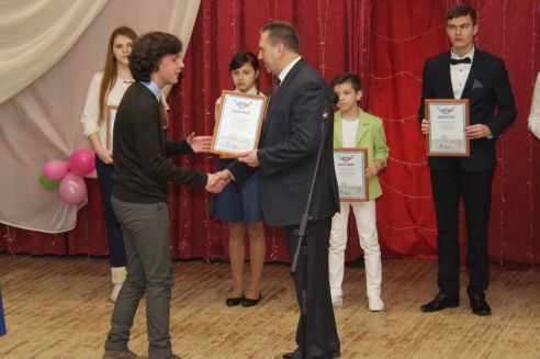 У Ашмянах прайшло свята “За гонар школы”