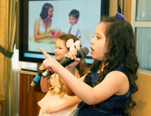 Лучших женщин области чествовали в Гродненском облисполкоме (Добавлено видео)