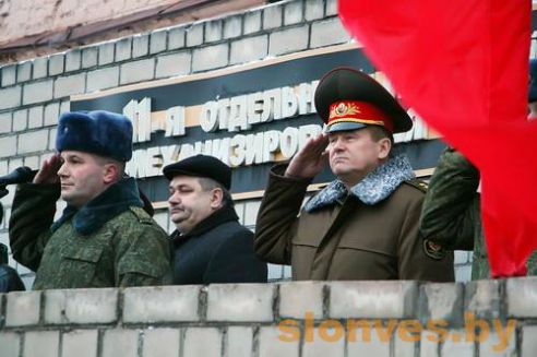 Слонимский гарнизон посетил министр обороны Беларуси (фото)