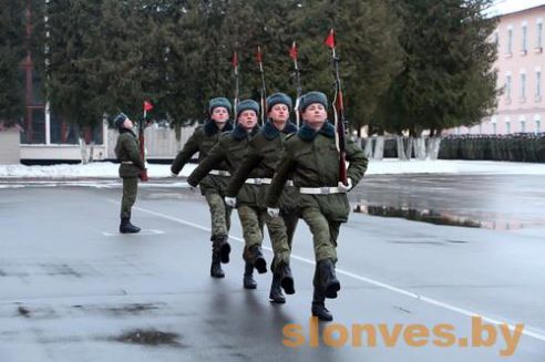 Слонимский гарнизон посетил министр обороны Беларуси (фото)