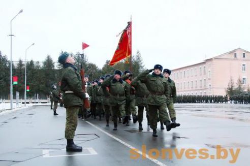 Слонимский гарнизон посетил министр обороны Беларуси (фото)