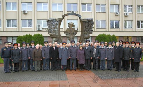 К 100-летию белорусской милиции: Вадим Синявский о профессионализме, принципиальности, ответственности за общее дело (ОБНОВЛЕНО)