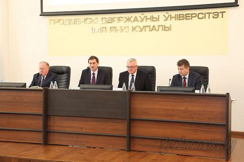 В Гродно проходит республиканский семинар-совещание по вопросам совершенствования идеологической и воспитательной работы в системе образования (Будет дополнено)