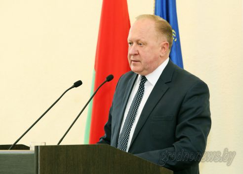 В Гродно проходит республиканский семинар-совещание по вопросам совершенствования идеологической и воспитательной работы в системе образования (Будет дополнено)