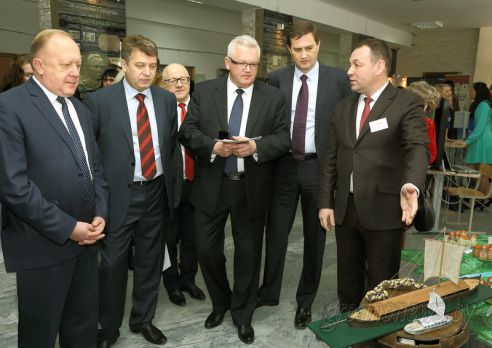 В Гродно проходит республиканский семинар-совещание по вопросам совершенствования идеологической и воспитательной работы в системе образования (Будет дополнено)