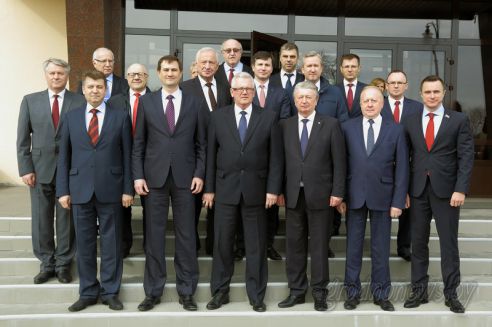 В Гродно проходит республиканский семинар-совещание по вопросам совершенствования идеологической и воспитательной работы в системе образования (Будет дополнено)