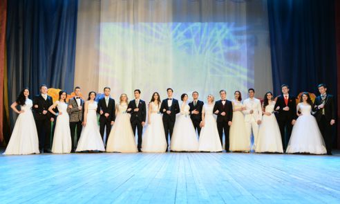 Фотофакт. В торгово-экономическом университете потребкооперации выбрали Королеву весны