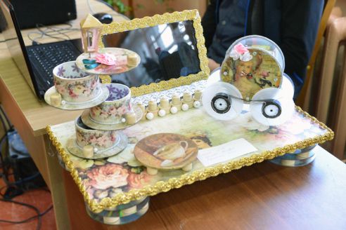 Фотофакт. Гомельские школьники дают вторую жизнь старым вещам