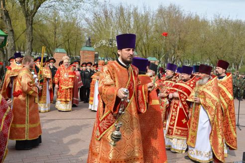 Фотофакт. В храме архистратига Михаила почтили память жертв чернобыльской катастрофы