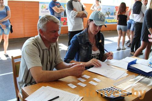 В Слониме массовым праздником отметили день физкультурника