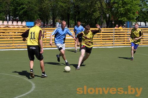 В Слониме массовым праздником отметили день физкультурника