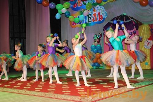 В Слониме прошел X фестиваль «Весенняя капель»