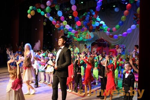 В Слониме прошел X фестиваль «Весенняя капель»