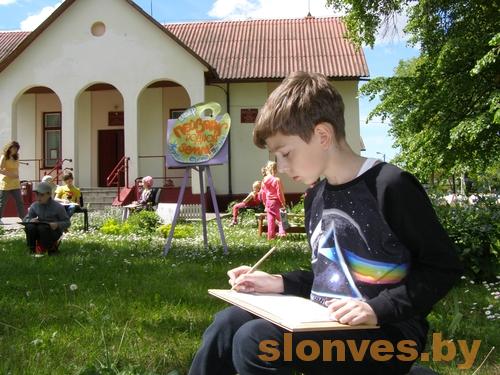 В Жировичах прошел детско-юношеский пленэр