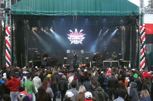 Чествование чемпионов: хоккеистам «Немана» вручили золотые медали