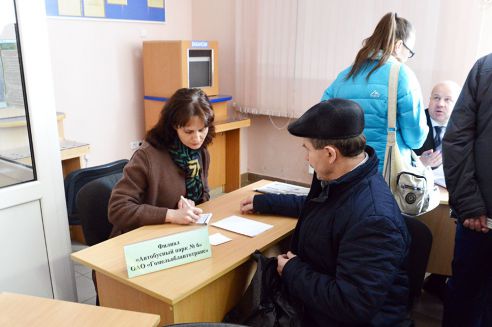 В Гомеле 3000 вакансий. Вагоностроительный завод ищет инженера-программиста, стройтрест – заместителя гендиректора