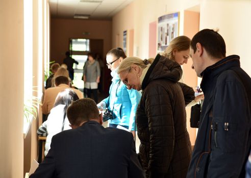 В Гомеле 3000 вакансий. Вагоностроительный завод ищет инженера-программиста, стройтрест – заместителя гендиректора