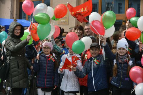Фотофакт. В Гомеле широко отметили День Победы