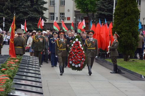 Фотофакт. В Гомеле широко отметили День Победы
