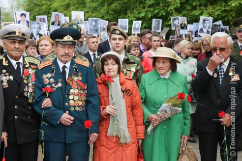 Торжественный митинг, церемония возложения венков и цветов на мемориальном комплексе «Курган Славы»