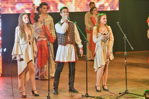 Признание и почёт. В Советском районе наградили лучшие трудовые кол­лективы по итогам работы в 2016 году