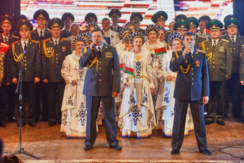 Признание и почёт. В Советском районе наградили лучшие трудовые кол­лективы по итогам работы в 2016 году