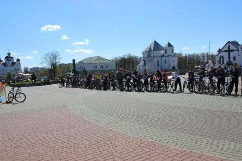 У Смаргоні прайшоў велакарнавал “З Колерам! З Гонарам! З Роварам!”