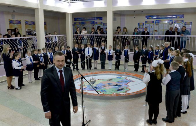 Фотофакт. Маятник Фуко начал отсчёт вращения Земли