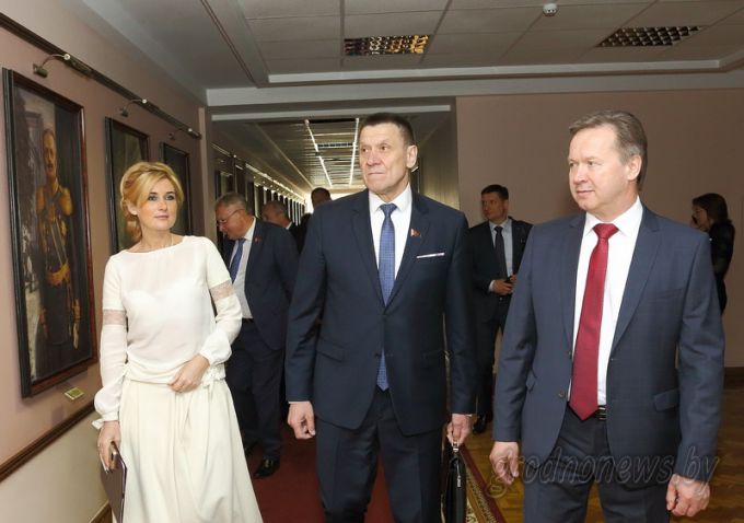 Сенаторы обсудили в Гродно законодательные нормы, содействующие деловой инициативе и повышению инвестиционной привлекательности страны