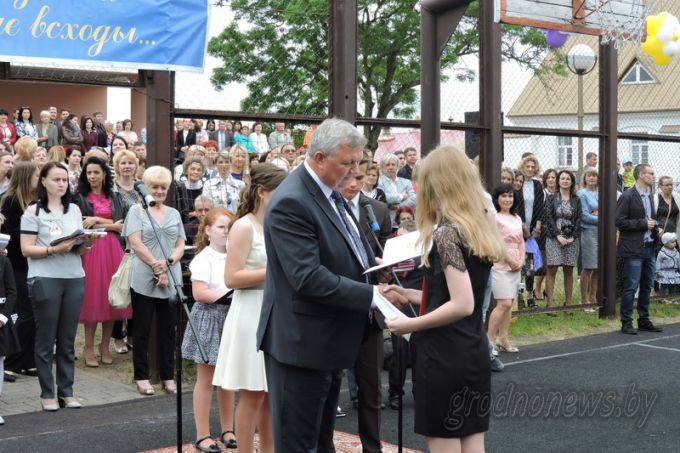 На Гродненщине проходят линейки, посвященные завершению учебного года (Будет дополнено)