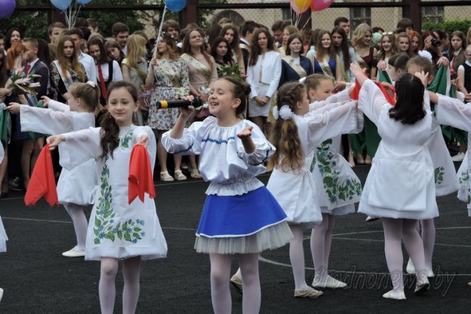 На Гродненщине проходят линейки, посвященные завершению учебного года (Будет дополнено)