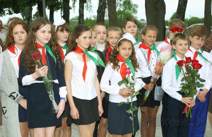 На Гродненщине проходят линейки, посвященные завершению учебного года (Будет дополнено)