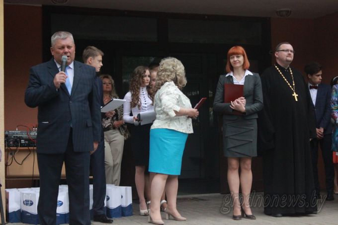На Гродненщине проходят линейки, посвященные завершению учебного года (Будет дополнено)