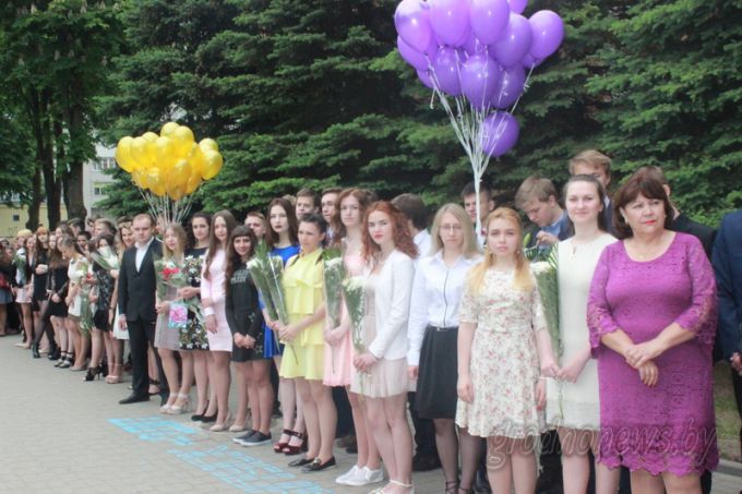 На Гродненщине проходят линейки, посвященные завершению учебного года (Будет дополнено)
