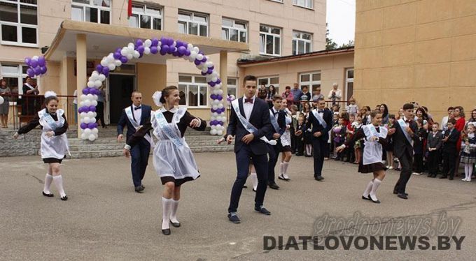 На Гродненщине проходят линейки, посвященные завершению учебного года (Будет дополнено)