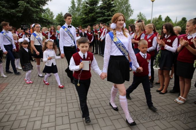 На Гродненщине проходят линейки, посвященные завершению учебного года (Будет дополнено)