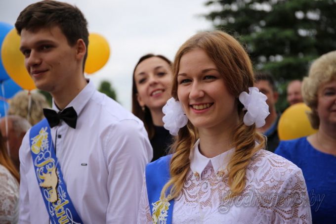 На Гродненщине проходят линейки, посвященные завершению учебного года (Будет дополнено)