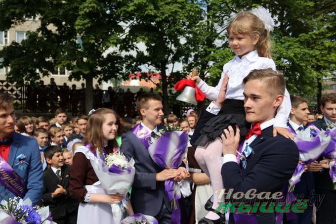 На Гродненщине проходят линейки, посвященные завершению учебного года (Будет дополнено)