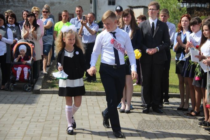 На Гродненщине проходят линейки, посвященные завершению учебного года (Будет дополнено)