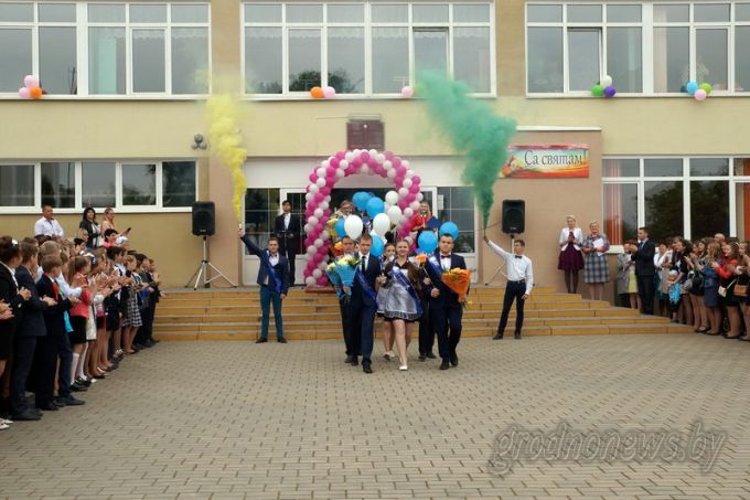 На Гродненщине проходят линейки, посвященные завершению учебного года (Будет дополнено)