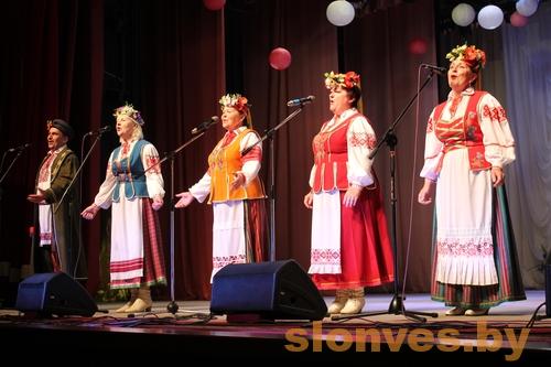 У Слоніме праходзіць V Рэспубліканскі фестываль сямейнай творчасці «Жывіце ў радасці»