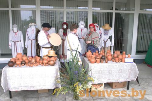 У Слоніме праходзіць V Рэспубліканскі фестываль сямейнай творчасці «Жывіце ў радасці»
