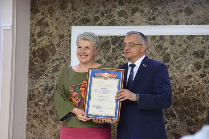 В Гомеле наградили лучших идеологов области по итогам 2016 года