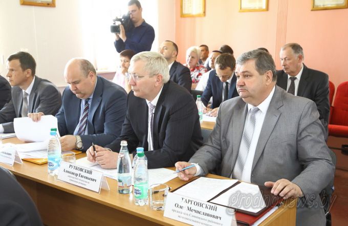 Премьер-министр Беларуси Андрей Кобяков совершил рабочую поездку в Гродненскую область (Дополнено)