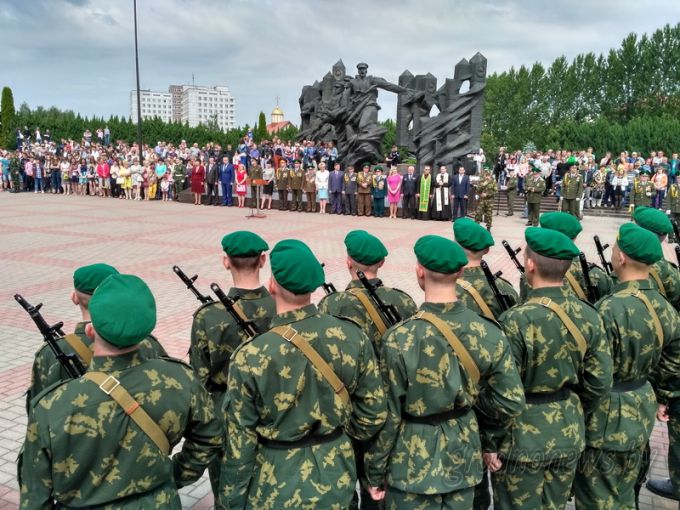 Военную присягу приняли новобранцы частей Гродненского гарнизона и Гродненской пограничной группы
