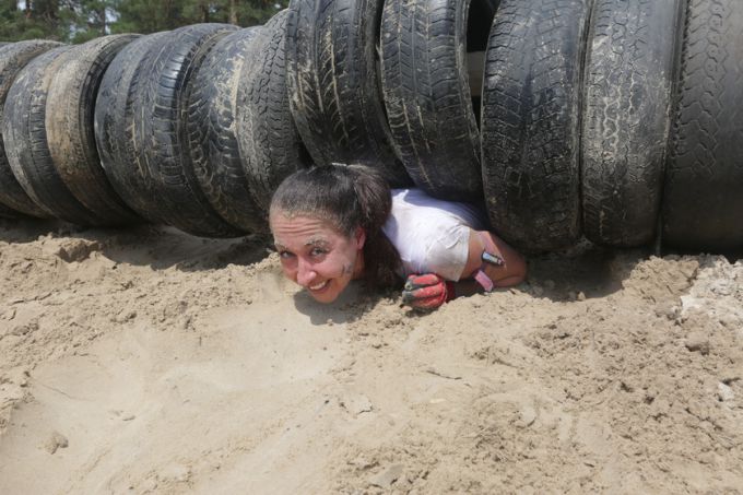 В Калинковичах впервые прошли гонки с препятствиями Zone Race